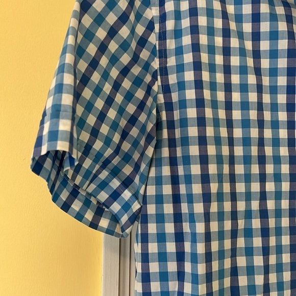 Men’s EUC Banana Republic Short-sleeve button down (size L) - Picture 3 of 7